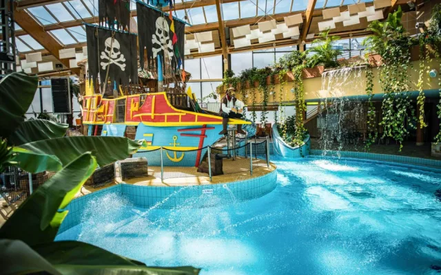 Nejlepší vánoční dárky jsou zážitkové poukazy do Aquapalace Praha