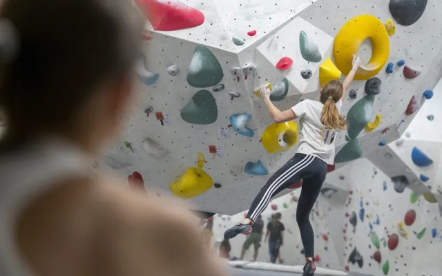 Boulder Point oslaví pět let, nabídne také promítání Lukáše Černého