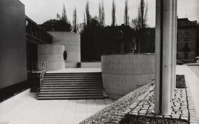 DRBNA HISTORIČKA: Plavecký bazén Liberec architekta Švancera