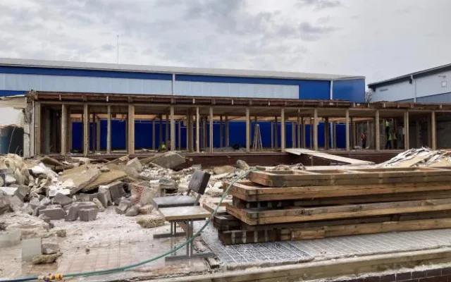 Město Frýdlant vybuduje u zimního stadionu nový kabinový blok