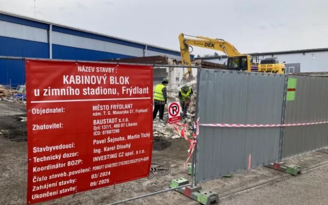 Město Frýdlant vybuduje u zimního stadionu nový kabinový blok