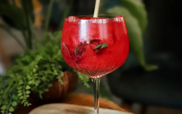 Bistro Kauai poke je ostrovem plným chutí a vůní v městě na severu