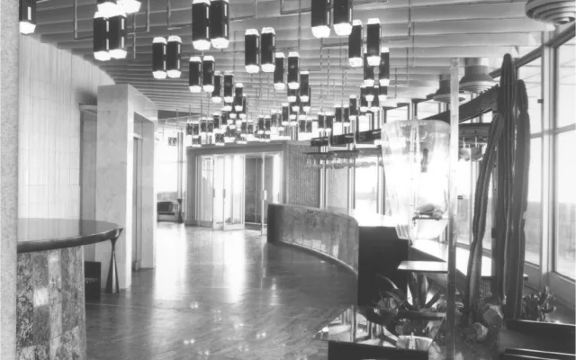 Interiéry libereckého hotelu Ještěd se vracejí do původní podoby ze 70. let