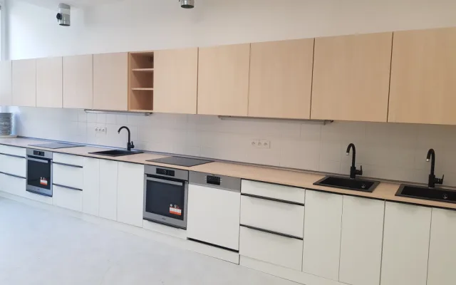 Základní škola Jabloňová prošla velkou modernizací. Má nový pavilon i učebny