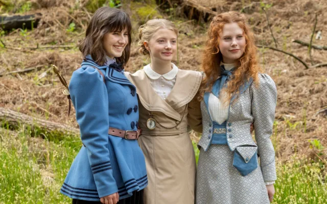 Na Hrubém Rohozci natáčí filmaři vánoční pohádku o princeznách