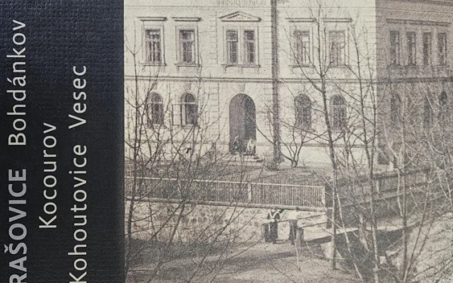 Titul Kniha roku získaly publikace o továrnách, poezie i příběh medvídka