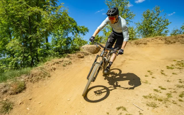 Bikepark Tanvaldský Špičák nabízí adrenalin a zábavu v jednom