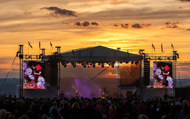 Festival Vesuf zve celou rodinu na hudbu, zábavu a degustace