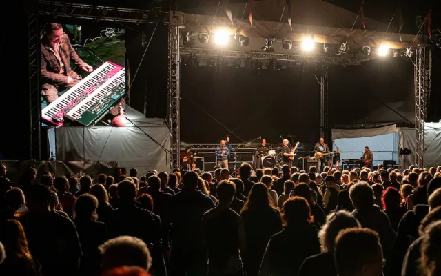 Festival Vesuf zve celou rodinu na hudbu, zábavu a degustace