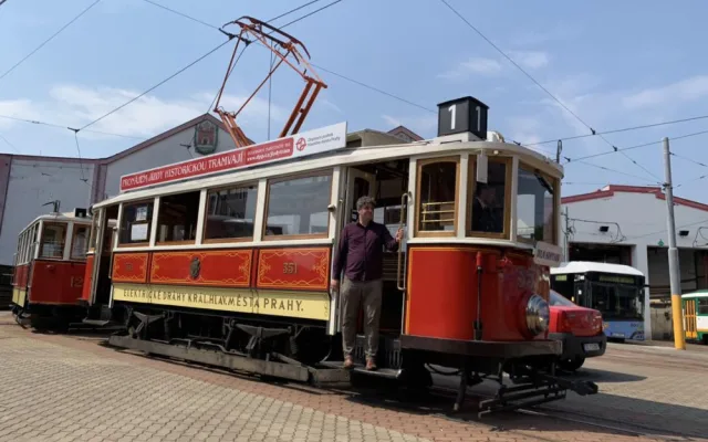 Léto nostalgických jízd. Svezte se tramvají po Liberci nebo historickým autobusem do Jizerek