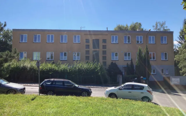 Liberecká nemocnice hledá firmu na opravu dětské psychiatrie.