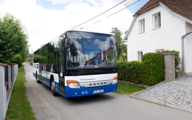 Řidiči jablonecké MHD dostávají od cestujících vysvědčení – zatím prošli s vyznamenáním