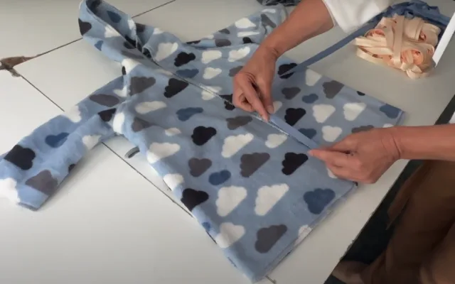 Chrastavská miminka dostanou při vítání občánků originální dárek – ručně šité župánky