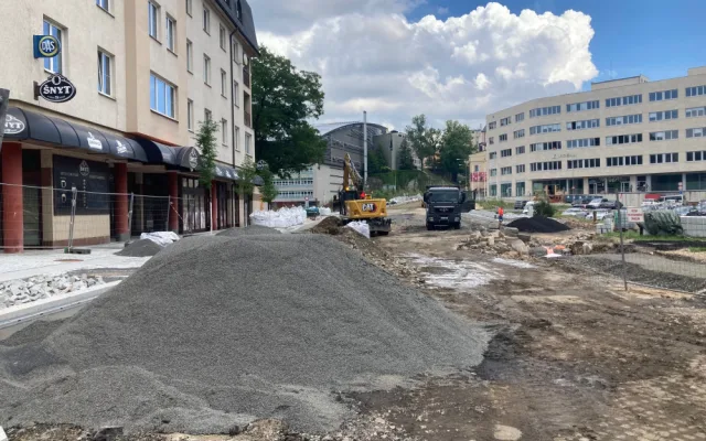 Sokolská ulice v Liberci se řidičům po rekonstrukci otevře v polovině září