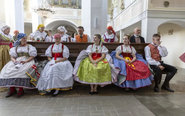 Frýdlant hostí Krajské dožínky. Bavit bude dožínkový průvod i s traktory, zemědělský program v parku či koncerty
