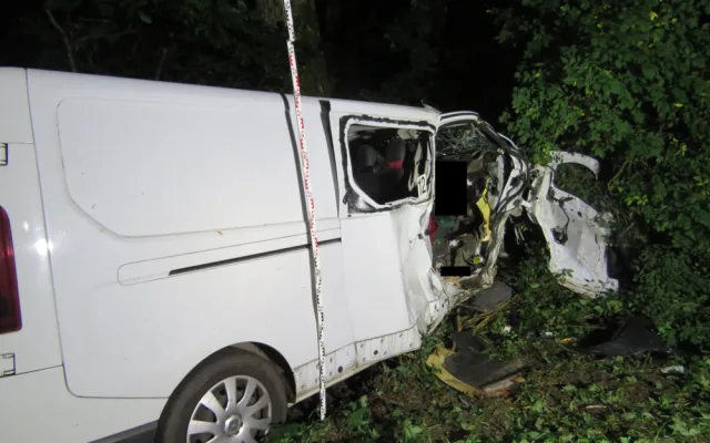 Tragické následky nehody na Semilsku. Nepřežil spolujezdec, řidič nadýchal skoro 1,5 promile