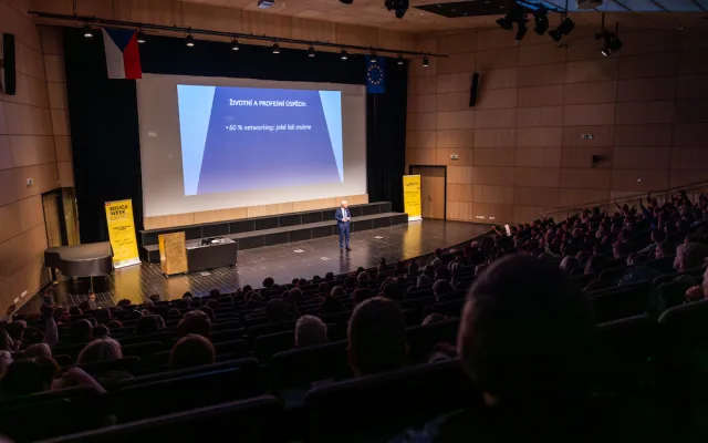 EDUCA WEEK 2024: Hledáte práci, školu nebo chytrou zábavu? Už nemusíte