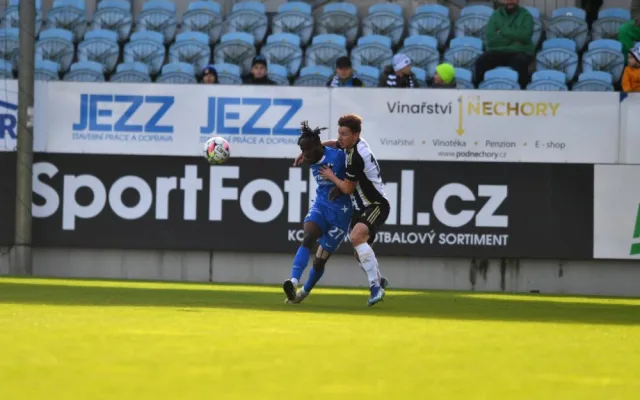 Slovan se proti Českým Budějovicím trápil a odváží si pouze bod za remízu 0:0