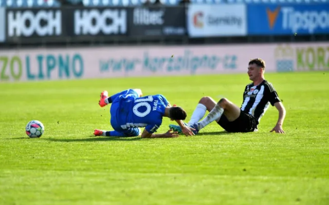 Slovan se proti Českým Budějovicím trápil a odváží si pouze bod za remízu 0:0