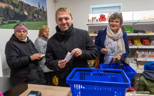 Obyvatelé Andělky na Frýdlantsku museli za nákupy dojíždět, obec jim teď zřídila vlastní obchod s potravinami