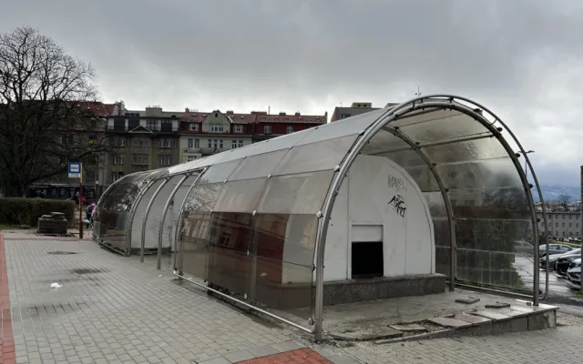 Unikátní zastávka z Tržního náměstí zmizí. Mohla by najít jiné využití