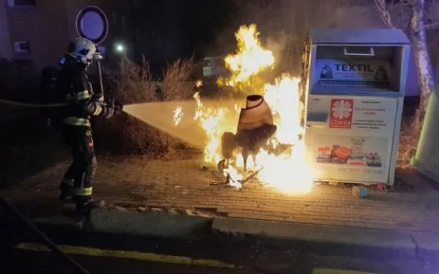 Silvestrovská noc byla v Libereckém kraji náročná především pro záchranku, roste agresivita lidí