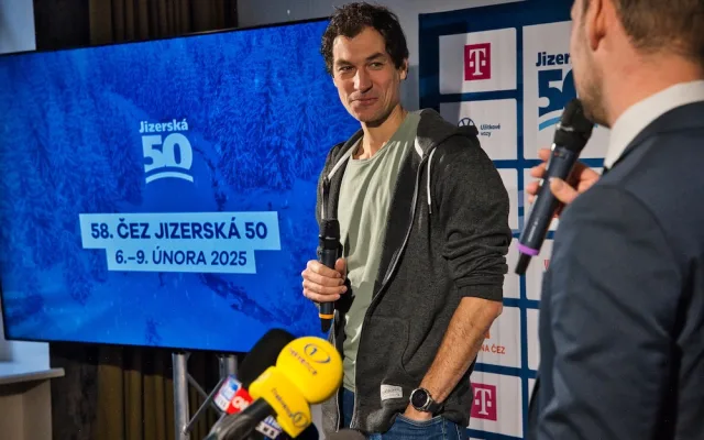 Přes 7 300 běžců přihlášených na Jizerskou 50: Připraveny jsou nové odměny i dobročinné projekty. Na startu bude řada hvězd