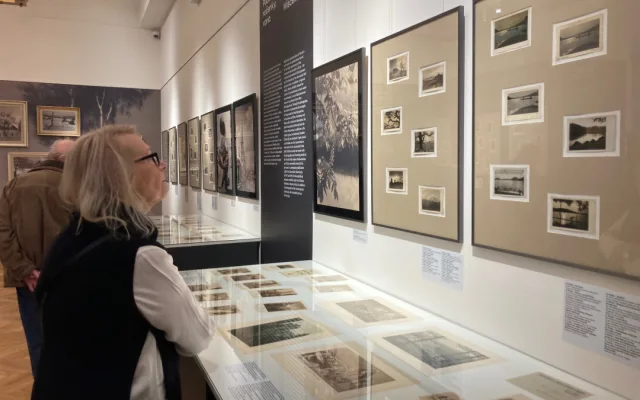 Jako pohlazení po duši. Liberecké muzeum vystavuje pohlednice krajiny a přírody špičkového meziválečného fotografa