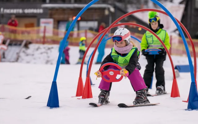 Při lyžování je potřeba pochopit, co se přitom v těle odehrává, říká Michal Novák, šéfinstruktor Ještěd Ski School