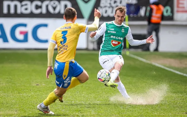 Jablonec v Teplicích vyhrál díky gólu Jawa 1:0, přes početní převahu nedokázal řadu dalších šancí proměnit