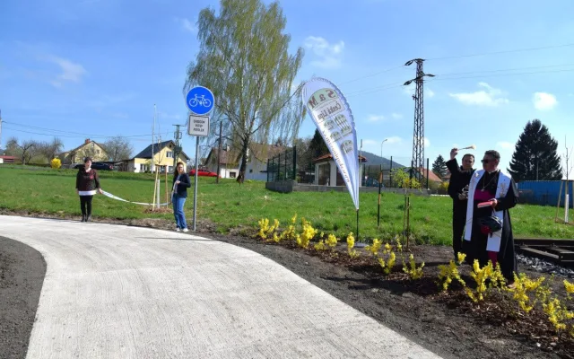Na Českolipsku přibyl další úsek cyklostezky sv. Zdislavy, je u Cvikova