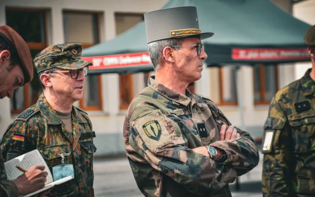 V kasárnách v Liberci cvičilo česko-britské velitelství velení spojencům z NATO
