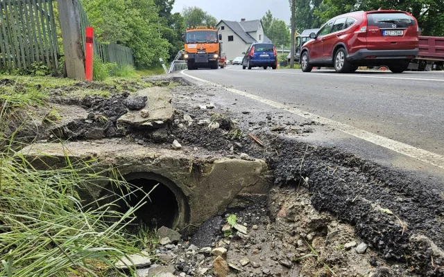 Likvidační práce po přívalovém dešti potrvají v Dalešicích zřejmě do konce týdne