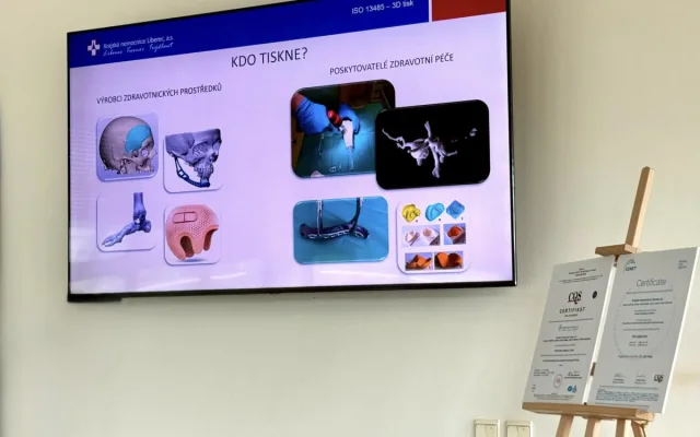 Přelomová novinka v liberecké nemocnici – vytiskne si implantáty na 3D tiskárně