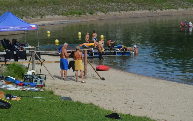 Liberecký Aqua klub pořádá v sobotu MČR v orientačním potápění. Znovu v Jablonci