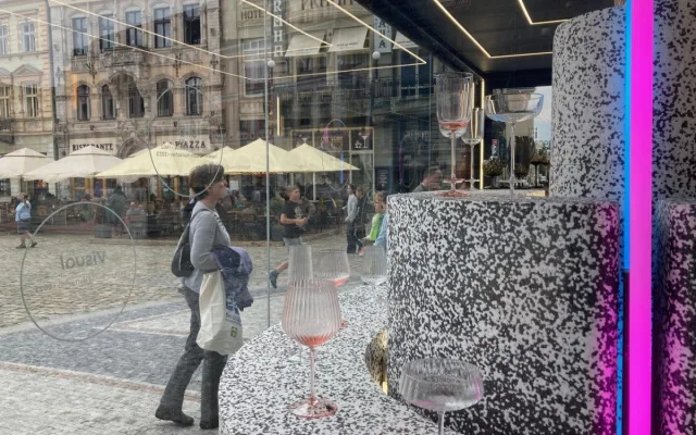 Liberec zdobí tři Křišťálové boxy. Jsou předzvěstí Crystal Valley Week 2025