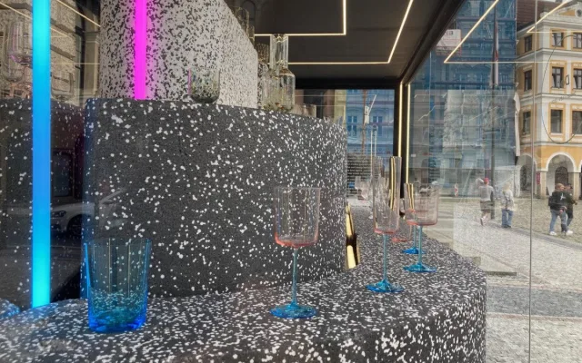 Liberec zdobí tři Křišťálové boxy. Jsou předzvěstí Crystal Valley Week 2025