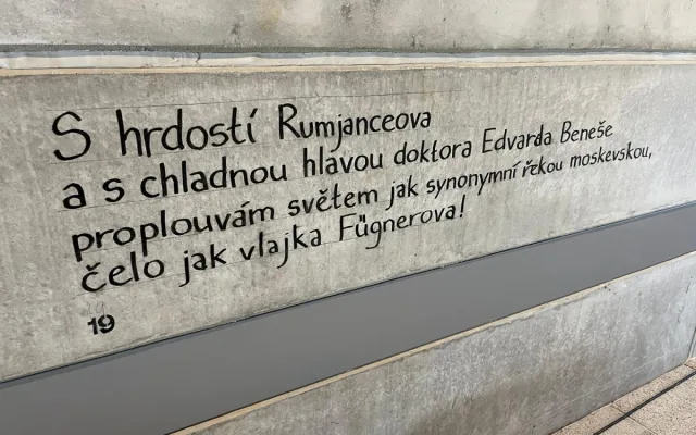 Podchod k areně je po roce a půl hotový. Nahradil letitý propustek