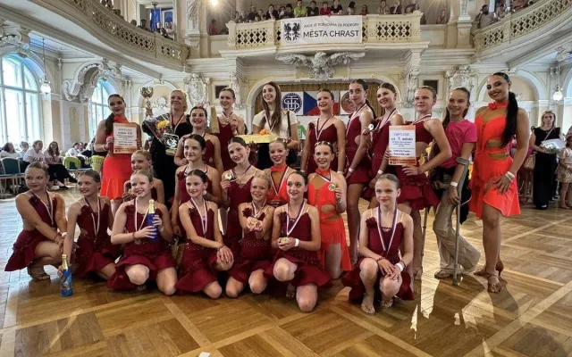 Úspěšná sezona turnovských tanečníků. Na festivalu tanečního mládí se probojovali až na vrchol