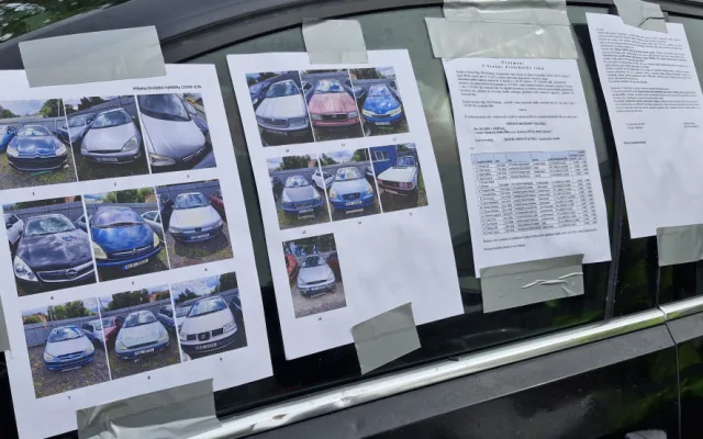 Dražba 16 autovraků v Liberci vynesla 64.800 korun, nejvíce prodej Škody 120