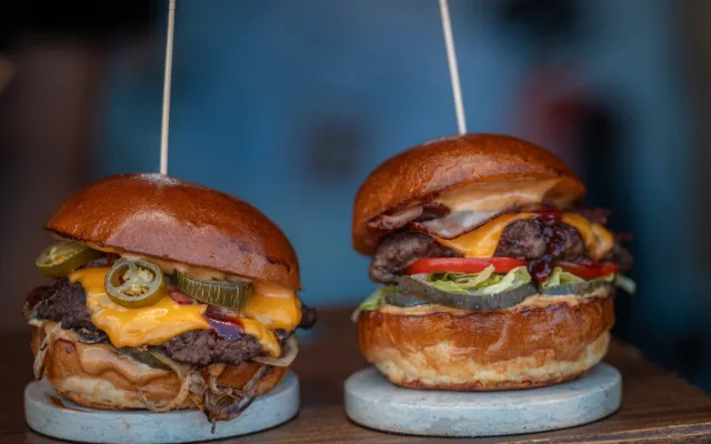 Burger Street Festival u Géčka: desítky burgerů a zábavná Fun zóna