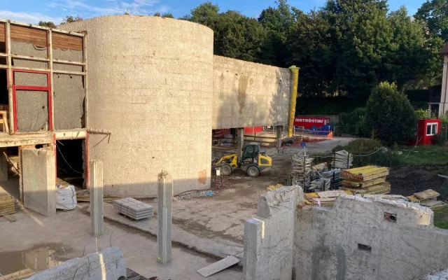 Modernizace bazénu v Liberci potrvá o 8 měsíců déle, skončit má až v červnu 2027