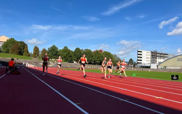 Atletický stadion prošel rekonstrukcí za 47 milionů. Přivítá juniorský šampionát
