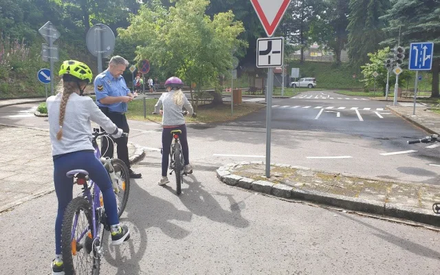 Čtvrťáci v Libereckém kraji opět získávají své první „řidičáky“