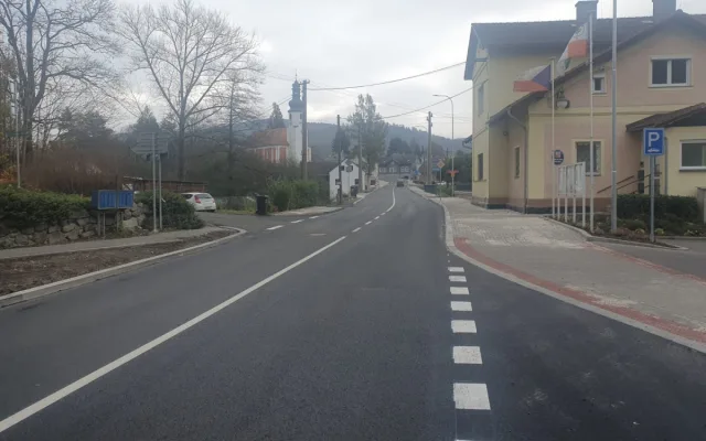 Kdy bude oficiálně opět průjezdná silnice přes Mníšek a Oldřichov? Vlastně už je