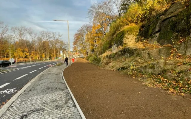 Silnice Nová Pastýřská je otevřená, měla by odvést část dopravy z centra