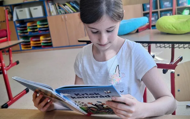 Jiří Žáček slaví osmdesátiny. Frýdlantské děti mu poslaly originální gratulaci