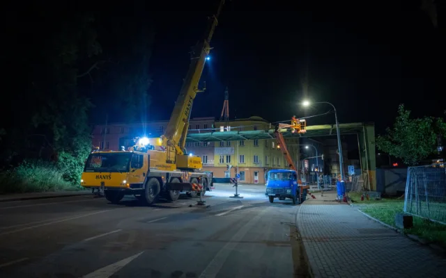 Nevzhledné nadzemní parovody jsou v Liberci minulostí. Teplárna dokončila jejich výměnu