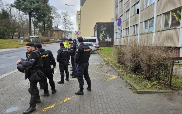 Konflikt v nechvalně známé ubytovně Neptun. Vážné zranění, útočník chtěl zmizet