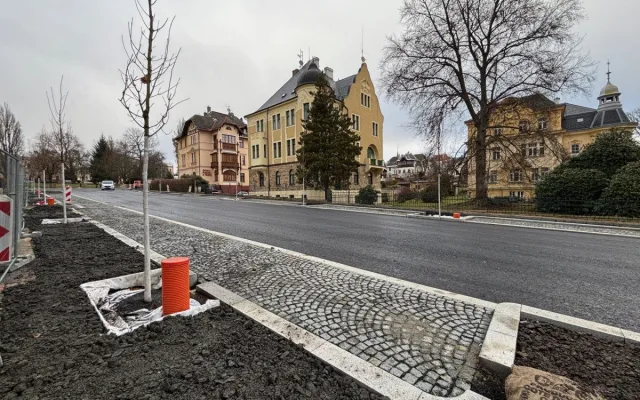 Uzavírka frekventované Vítězné ulice v Liberci skončí nejpozději v pátek